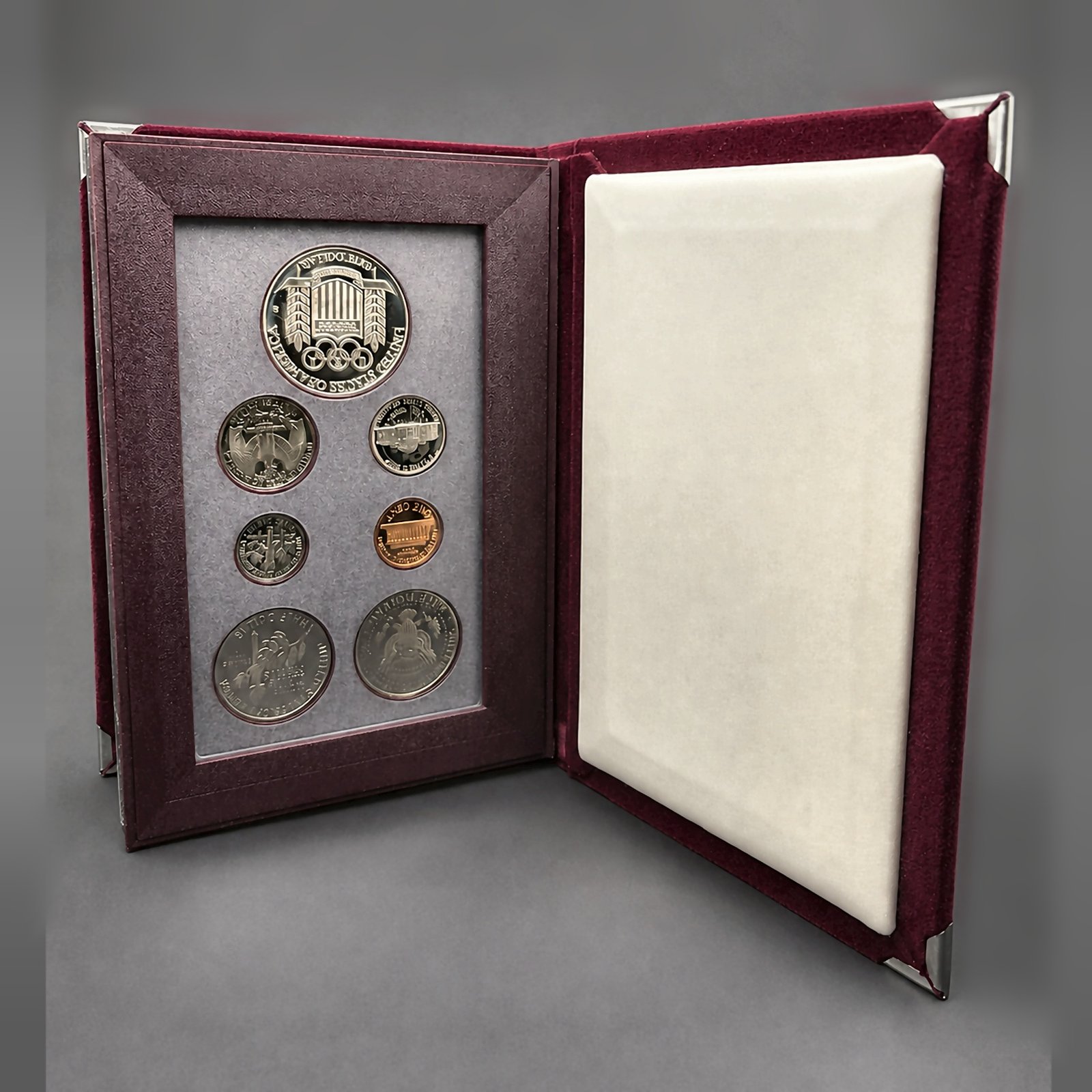 1992 United States Mint Prestige Set - Image 5